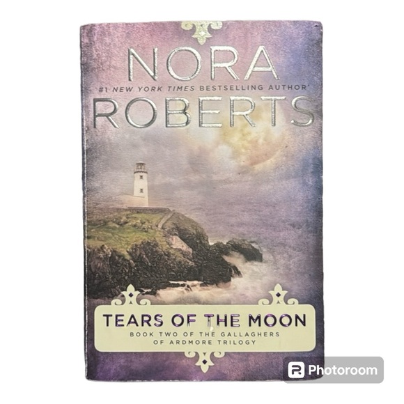 4/$20 | Softcover Novel | Tears of the Moon • Nora Roberts | Book Two of Trilogy - Picture 2 of 4